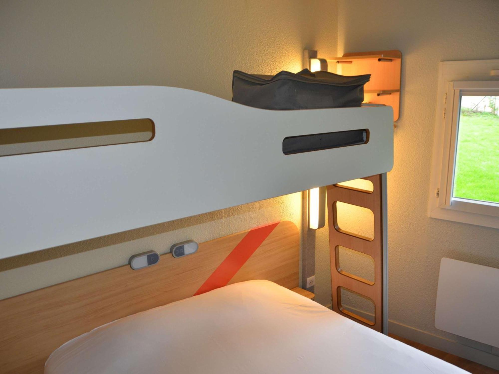 Ibis Budget Rouen Nord Isneauville Exterior photo